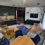 Sloneczny 312 Z Aneksem Biala Perla Czarna Gora Apartment Sienna (Klodzko)