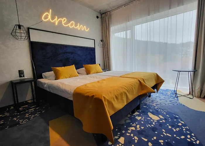 Sloneczny 312 Z Aneksem Biala Perla Czarna Gora